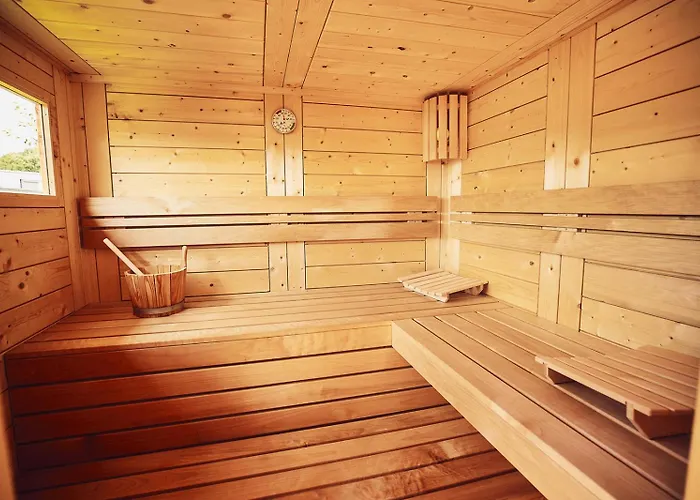 Waldsee Glueck בית נופש *